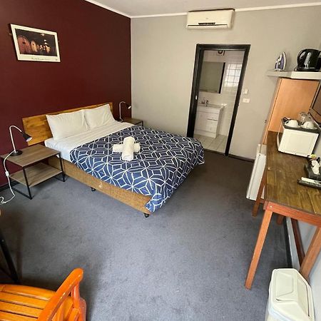 City East Motel Мельбурн Экстерьер фото
