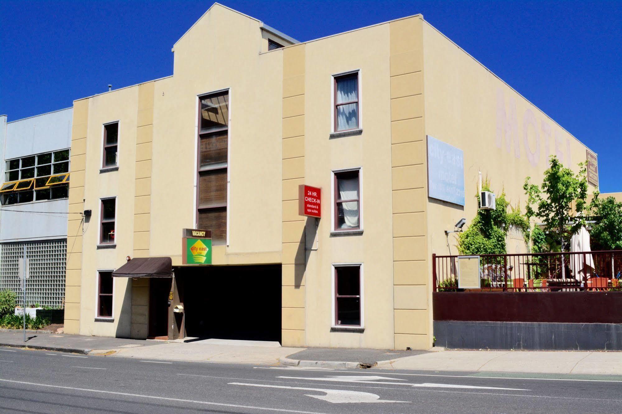 City East Motel Мельбурн Экстерьер фото