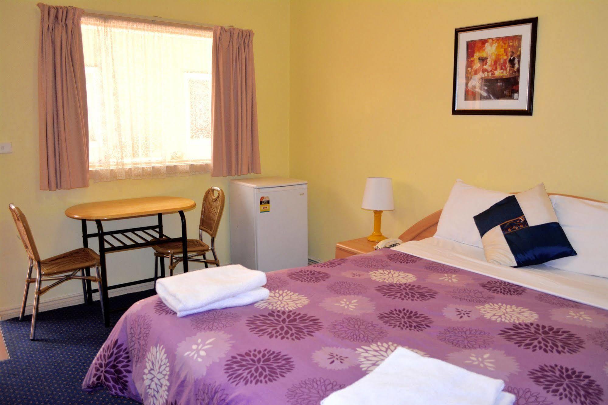 City East Motel Мельбурн Экстерьер фото