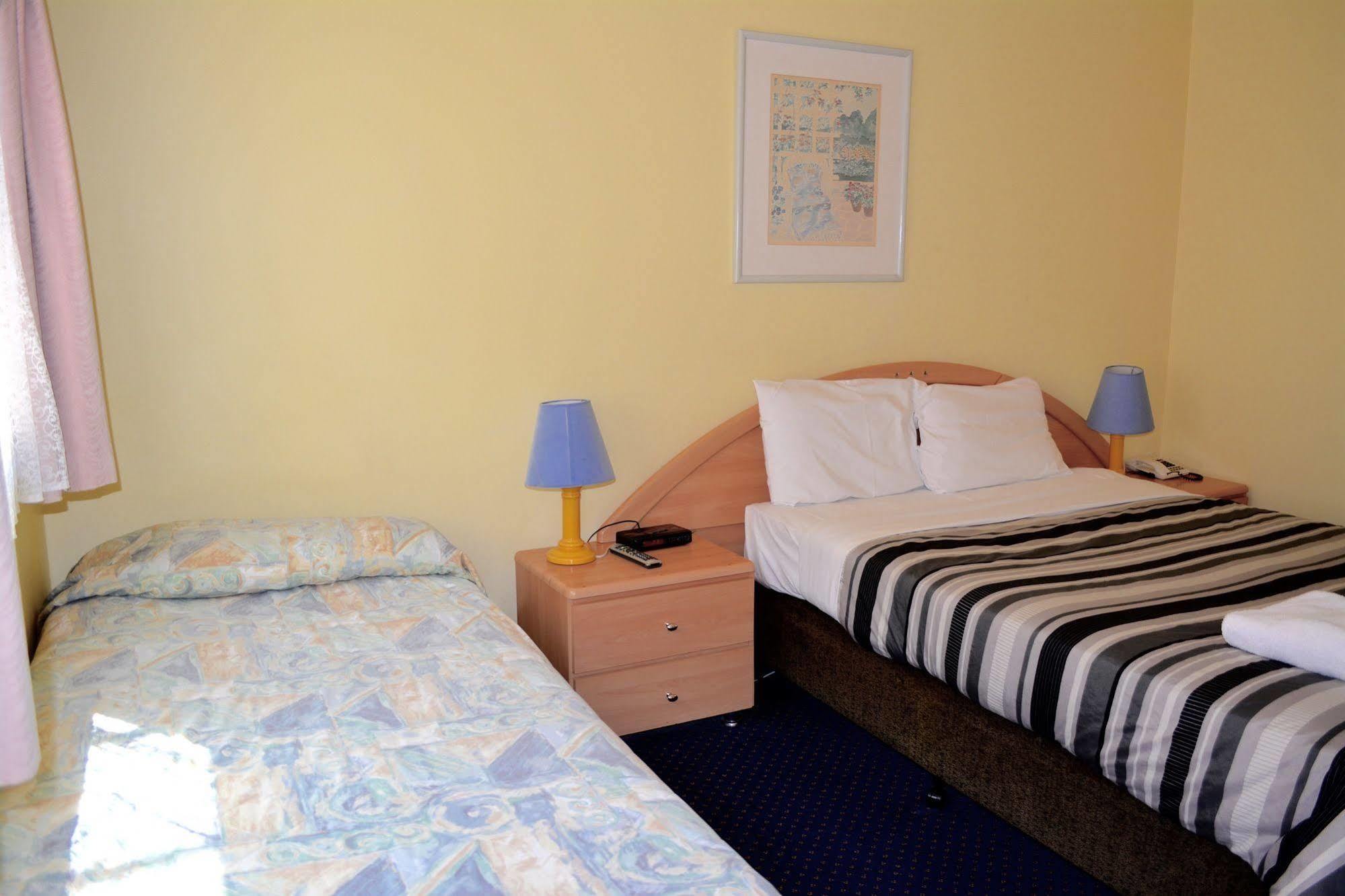City East Motel Мельбурн Экстерьер фото
