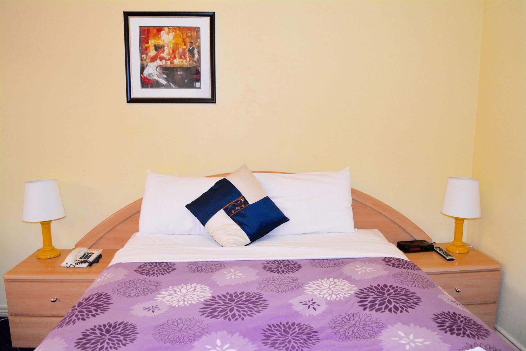 City East Motel Мельбурн Экстерьер фото