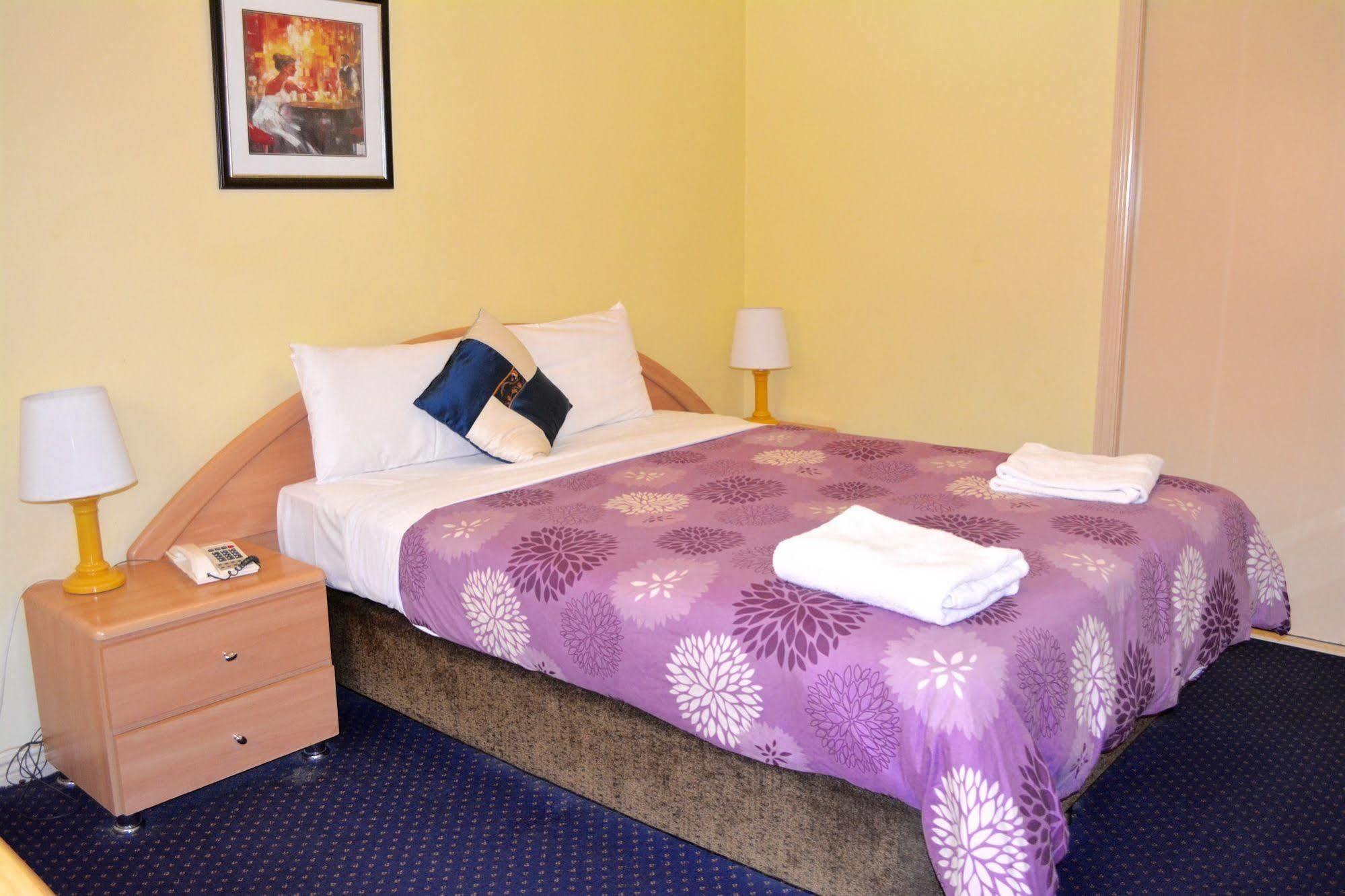 City East Motel Мельбурн Экстерьер фото
