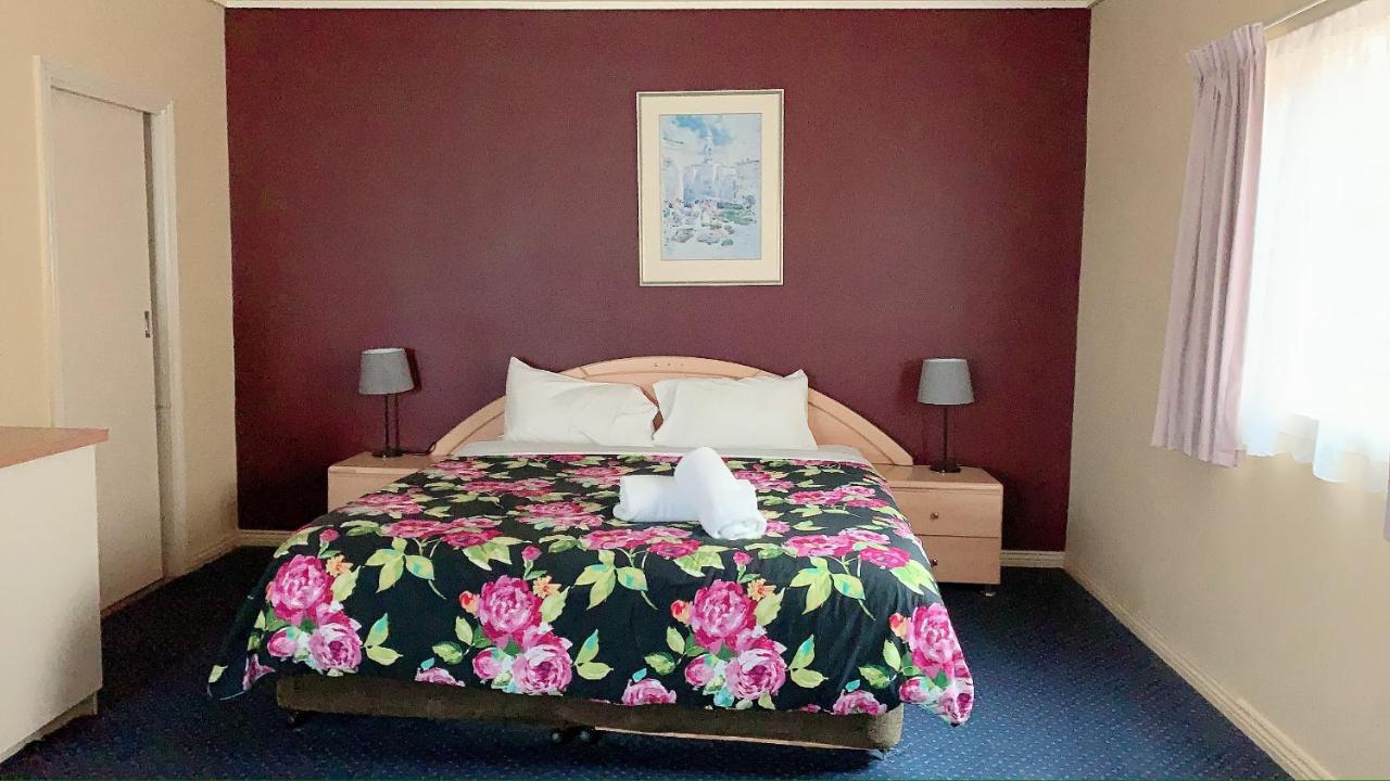 City East Motel Мельбурн Экстерьер фото